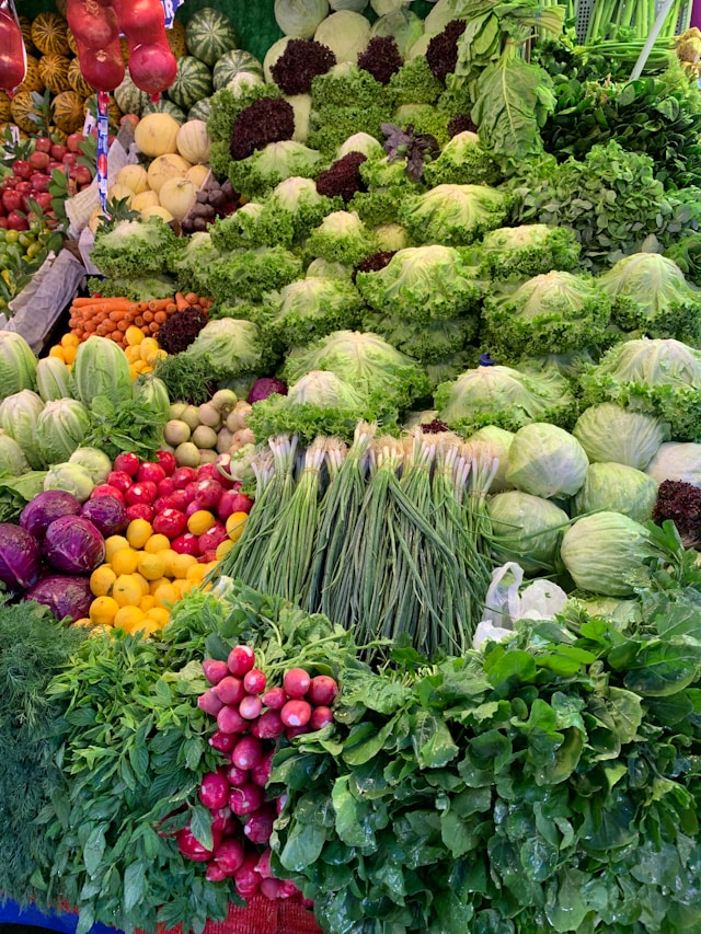 Fresh tropical fruits